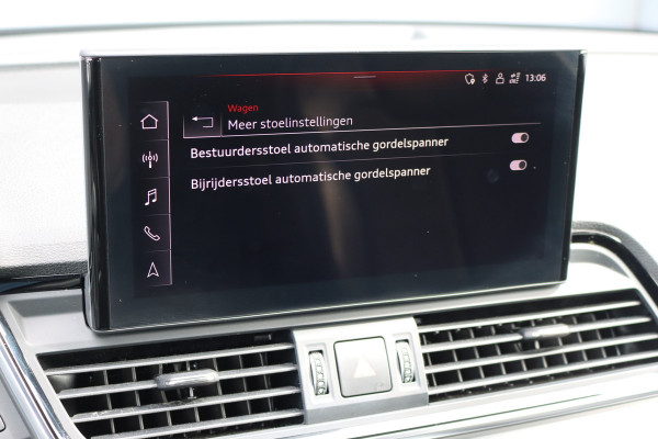 Audi Q5 Sportback 55 TFSI e S Quattro S Line | Luchtvering | Panoramadak | ACC | Bang & Olufsen | Camera | Verwarmd Stuurwiel | Zwart Optiek | Virtual Cockpit |