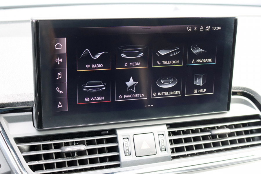 Audi Q5 Sportback 55 TFSI e S Quattro S Line | Luchtvering | Panoramadak | ACC | Bang & Olufsen | Camera | Verwarmd Stuurwiel | Zwart Optiek | Virtual Cockpit |