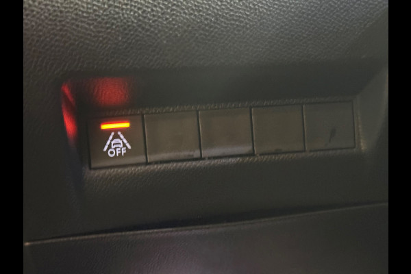 Peugeot 208 1.2 PureTech GT Pack| Carplay | Stoelverwarming | Trekhaak | GT Line
