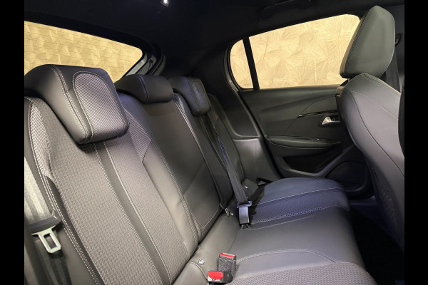 Peugeot 208 1.2 PureTech GT Pack| Carplay | Stoelverwarming | Trekhaak | GT Line