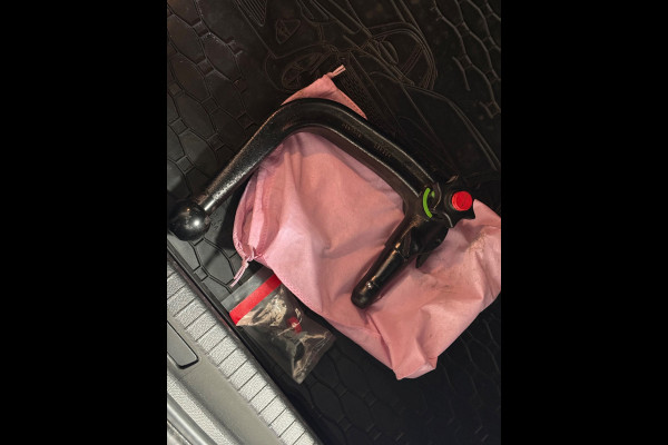 Peugeot 208 1.2 PureTech GT Pack| Carplay | Stoelverwarming | Trekhaak | GT Line