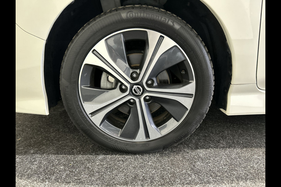 Nissan Leaf Tekna 40 kWh | Bose speakers | half leder interieur Soh (batterijcheck) Waarde 87,1 %