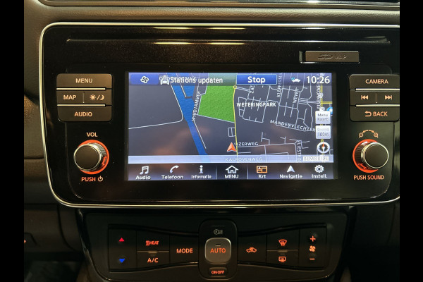 Nissan Leaf Tekna 40 kWh | Bose speakers | half leder interieur Soh (batterijcheck) Waarde 87,1 %