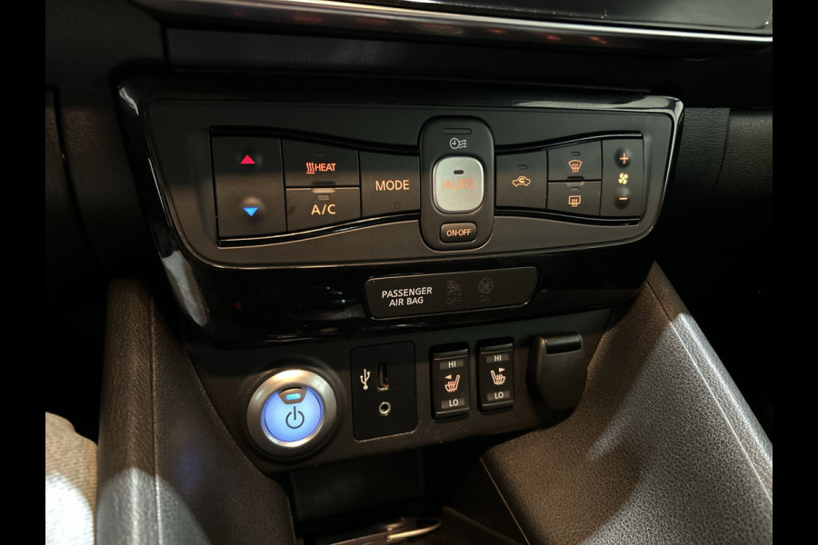 Nissan Leaf Tekna 40 kWh | Bose speakers | half leder interieur Soh (batterijcheck) Waarde 87,1 %
