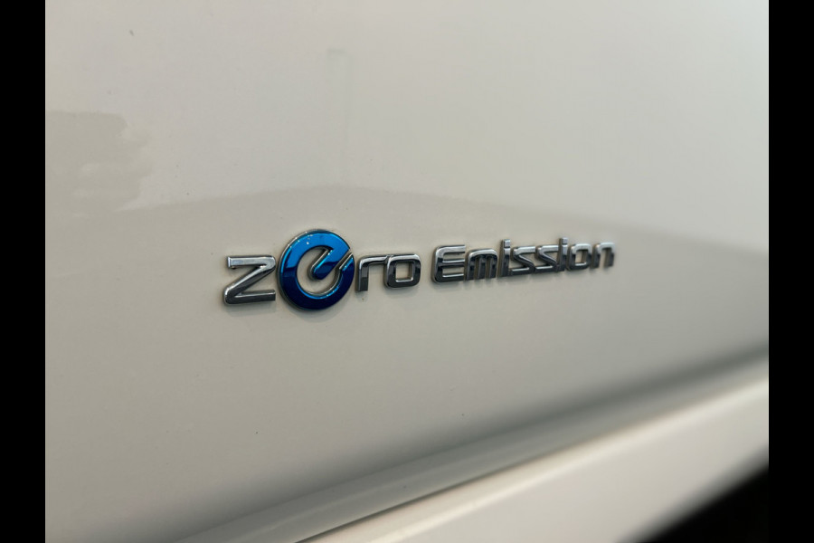 Nissan Leaf Tekna 40 kWh | Bose speakers | half leder interieur Soh (batterijcheck) Waarde 87,1 %