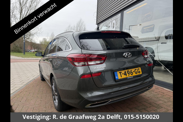 Hyundai i30 Wagon 1.5 T-GDi MHEV Premium | Stuur-/Stoelverwarming | Navigatie | Parkeersensoren voor & Achter |
