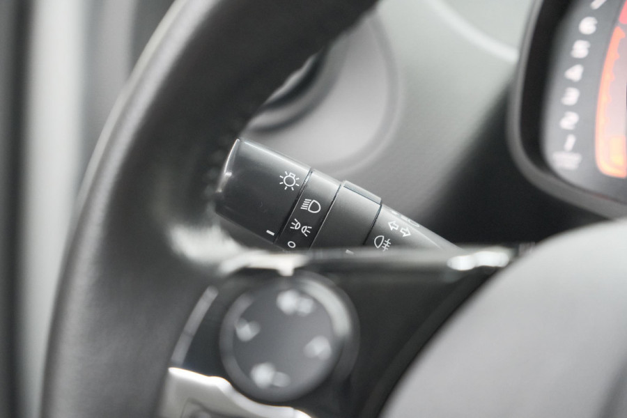 Citroën C1 1.0 VTi Feel | Pack Techno | Camera | Apple Carplay | Getint Glas