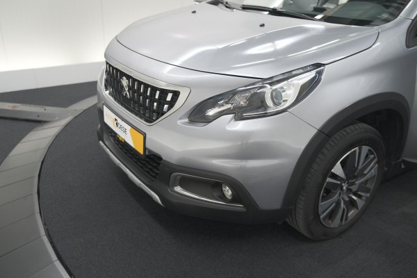 Peugeot 2008 PureTech 110 Allure | Panoramadak | Apple Carplay | Navigatie | Parkeersensoren