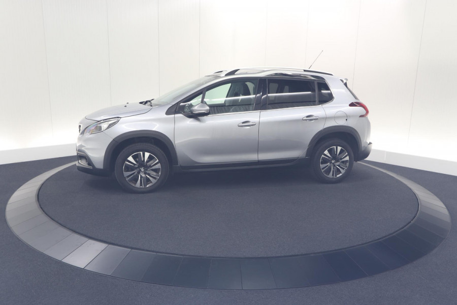 Peugeot 2008 PureTech 110 Allure | Panoramadak | Apple Carplay | Navigatie | Parkeersensoren