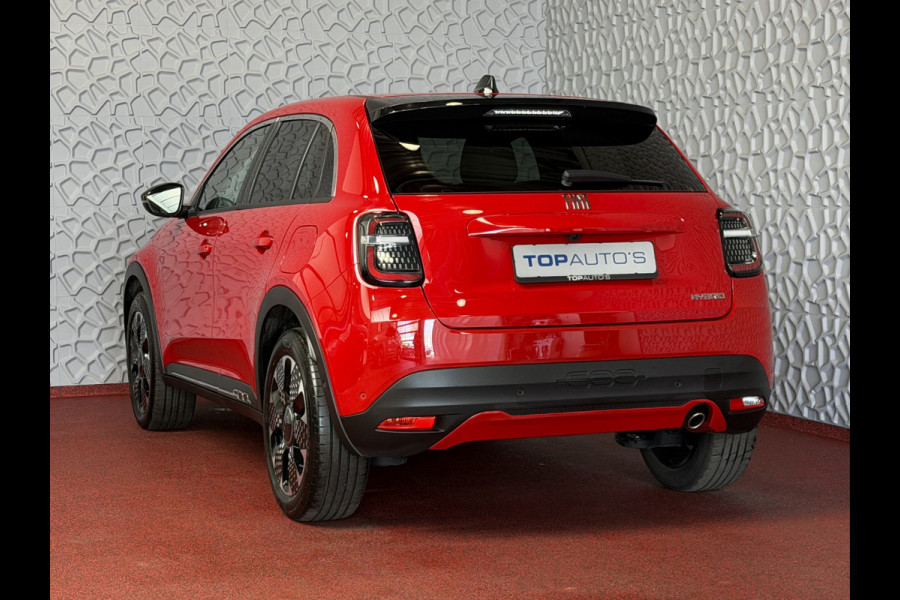 Fiat 600 1.2 HYBRID LA PRIMA STOELVERW. ELEK.KLEP LEER MASSAGE CAMERA CARPLAY ADAP.CRUISE ELEK.STOEL 18''LMV ✅ Top Auto Fiat Wijchen , 30 Jaar ervaring in Fiat , Wij leveren de : Icon / La Prima / Pop / Sport . Urban / Benzine / Hybrid . Met Fabrieksgarantie ✅