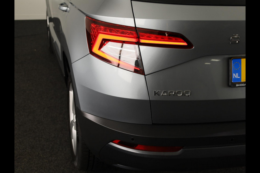 Škoda Karoq 1.0 TSI Business Edition 115 PK | Navigatie | Parkeercamera | Keyless entry |