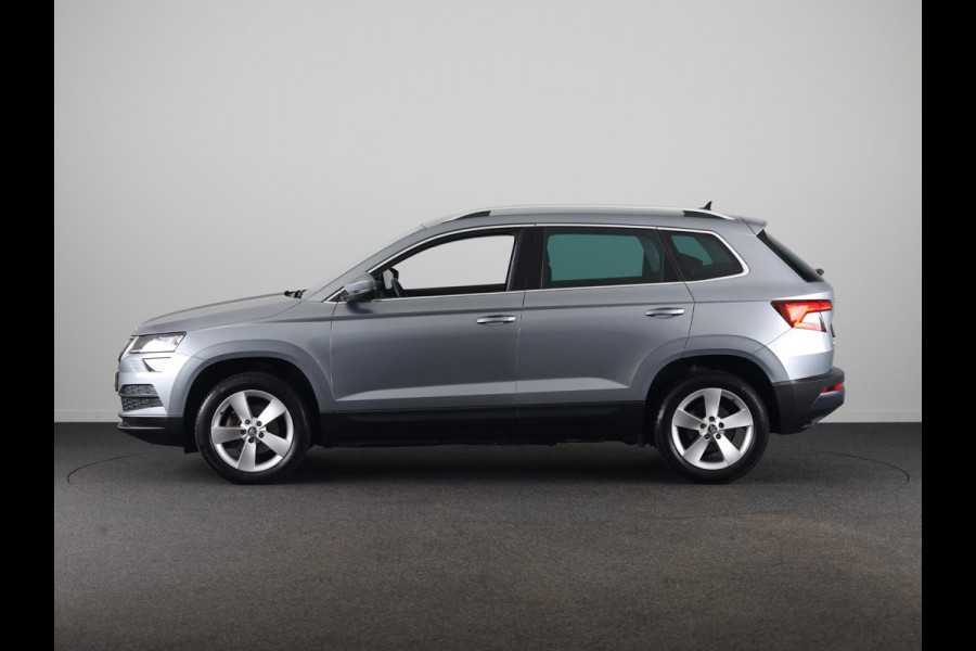 Škoda Karoq 1.0 TSI Business Edition 115 PK | Navigatie | Parkeercamera | Keyless entry |