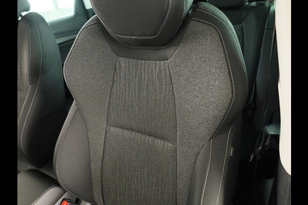 Škoda Karoq 1.0 TSI Business Edition 115 PK | Navigatie | Parkeercamera | Keyless entry |