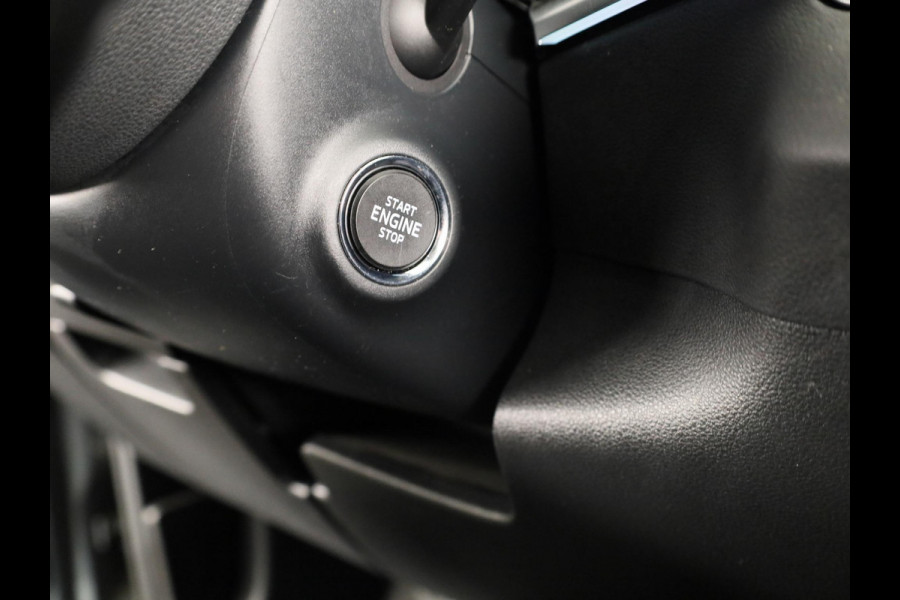 Škoda Karoq 1.0 TSI Business Edition 115 PK | Navigatie | Parkeercamera | Keyless entry |