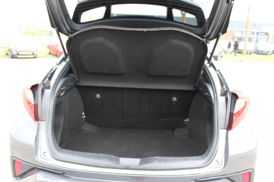 Toyota C-HR 1.8 Hybrid Business Plus RIJKLAAR PRIJS