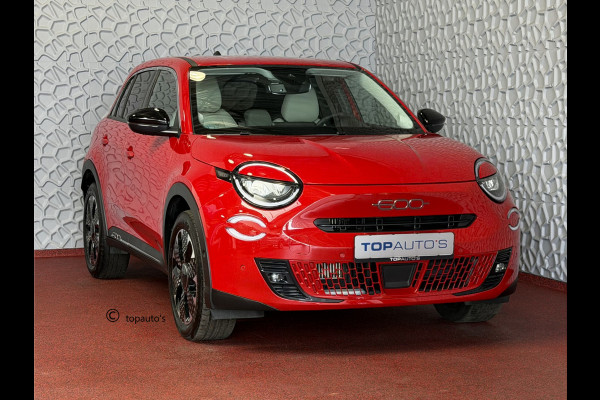Fiat 600 1.2 Hybrid La Prima • Full Options • Leder • Massage • Camera • CarPlay • ACC • Elek. Klep • 18" ✅ Top Auto Fiat Wijchen , 30 Jaar ervaring in Fiat , Wij leveren de : Icon / La Prima / Pop / Sport . Urban / Benzine / Hybrid . Met Fabrieksgarantie ✅