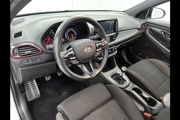 Hyundai i30 2.0 T-GDI N1 Performance (Perfect OnderH, Panorama, Carplay, Camera, PDC, Stoel/Stuur VerW, Lane Assist, Etc)