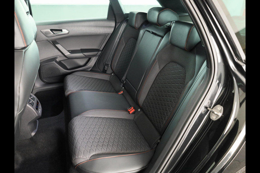 Seat Leon Sportstourer 1.5 TSI e-Hybrid FR Business | Glazen schuif-kanteldak | Safe & Driving Pack | Technology Pack