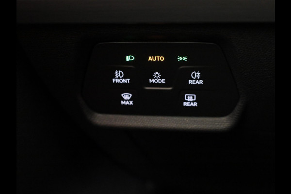 Seat Leon Sportstourer 1.5 TSI e-Hybrid FR Business | Glazen schuif-kanteldak | Safe & Driving Pack | Technology Pack