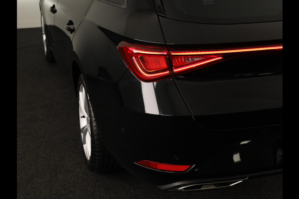 Seat Leon Sportstourer 1.5 TSI e-Hybrid FR Business | Glazen schuif-kanteldak | Safe & Driving Pack | Technology Pack