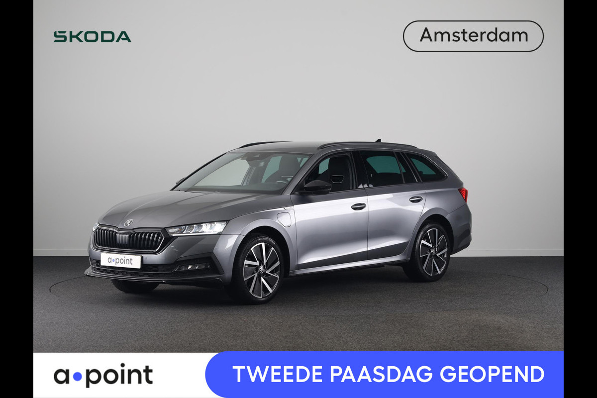 Škoda Octavia Combi 1.4 TSI iV PHEV Sportline Business 204 pk Automaat (DSG) | Verlengde garantie | Navigatie | Parkeersensoren | Adaptieve cruise control | Stoelverwarming |