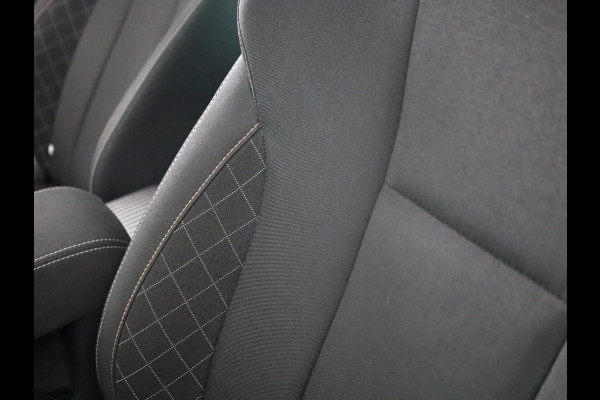 Škoda SCALA 1.0 TSI Ambition 110 PK | Navigatie via app | Parkeersensoren | LM Velgen |
