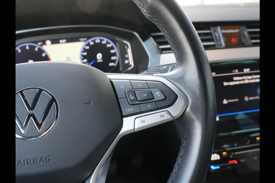 Volkswagen Passat Variant 1.5 TSI R-Line Business + | Achteruitrijcamera | Apple Carplay/Android Auto