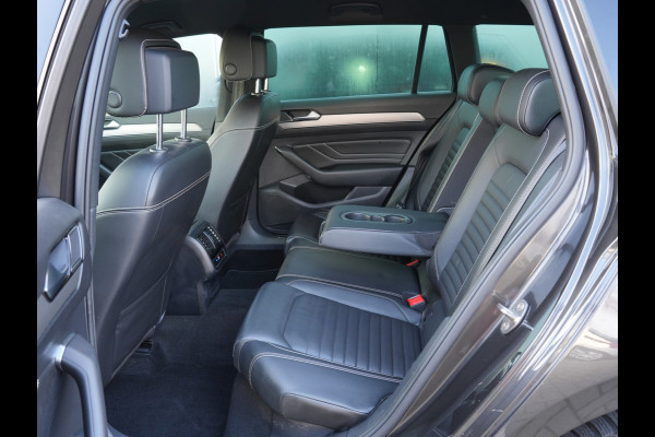 Volkswagen Passat Variant 1.5 TSI R-Line Business + | Achteruitrijcamera | Apple Carplay/Android Auto