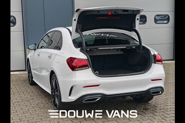 Mercedes-Benz A-Klasse 250e Sedan AMG Panorama Memory Night Pakket Ambienteverlich. Multibeam LED VOL