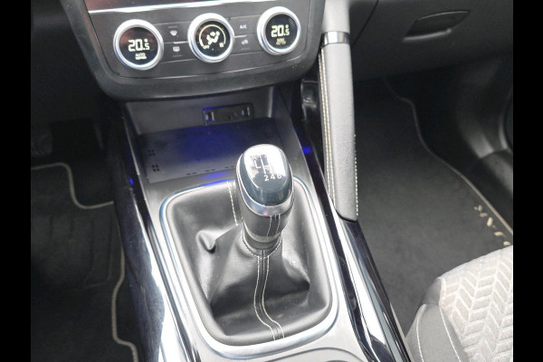 Renault Kadjar 1.3 TCe Limited | Cruisecontrol | Navigatie | Parkeersensoren |