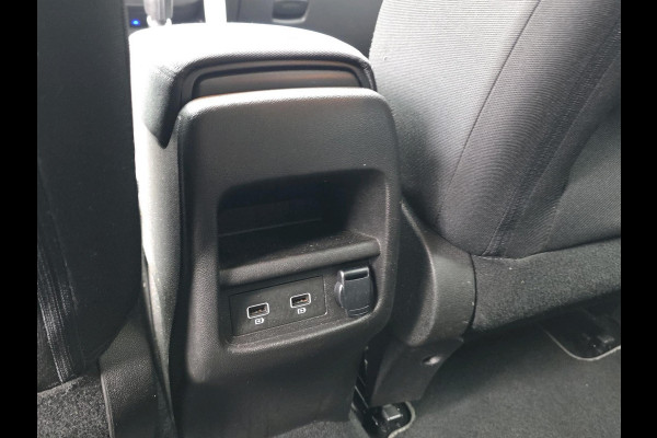 Renault Kadjar 1.3 TCe Limited | Cruisecontrol | Navigatie | Parkeersensoren |