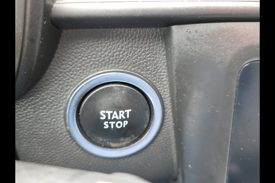 Renault Kadjar 1.3 TCe Limited | Cruisecontrol | Navigatie | Parkeersensoren |