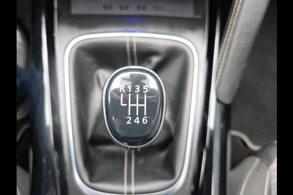 Renault Kadjar 1.3 TCe Limited | Cruisecontrol | Navigatie | Parkeersensoren |