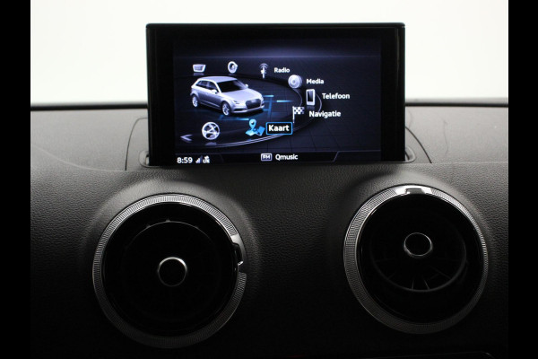 Audi A3 Sportback 1.5 TFSI CNG Automaat S-Line Navigatie Parkeersensoren achter Cruise Control Stoelverwarming 18"Lichtmetalen velgen Ledverlichting Climate Control