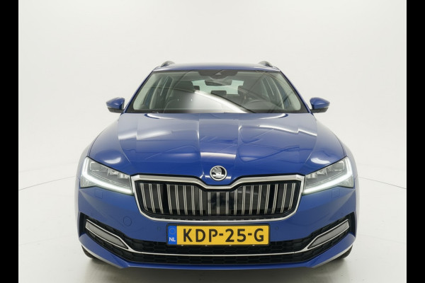 Škoda Superb Combi iV 218PK DSG HYBRID BUSINESS TREKHAAK/NAVI/CANTON-AUDIO
