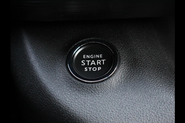 Jeep Avenger Longitude 54 kWh Automaat Navigatie Apple Carplay/Android Auto Parkeersensoren Cruise Control Stoelverwarming Full LED Virtual Cockpit Climate Control