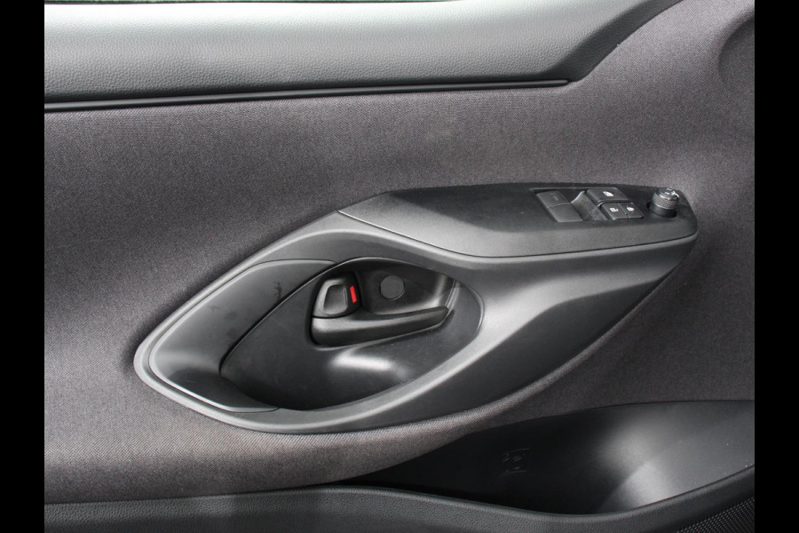 Mazda 2 Hybrid 1.5 Automaat Prime-line Airco Adaptieve cruise control Achteruitrijcamera Lane assist Radio Navigatie Apple Carplay/Android auto