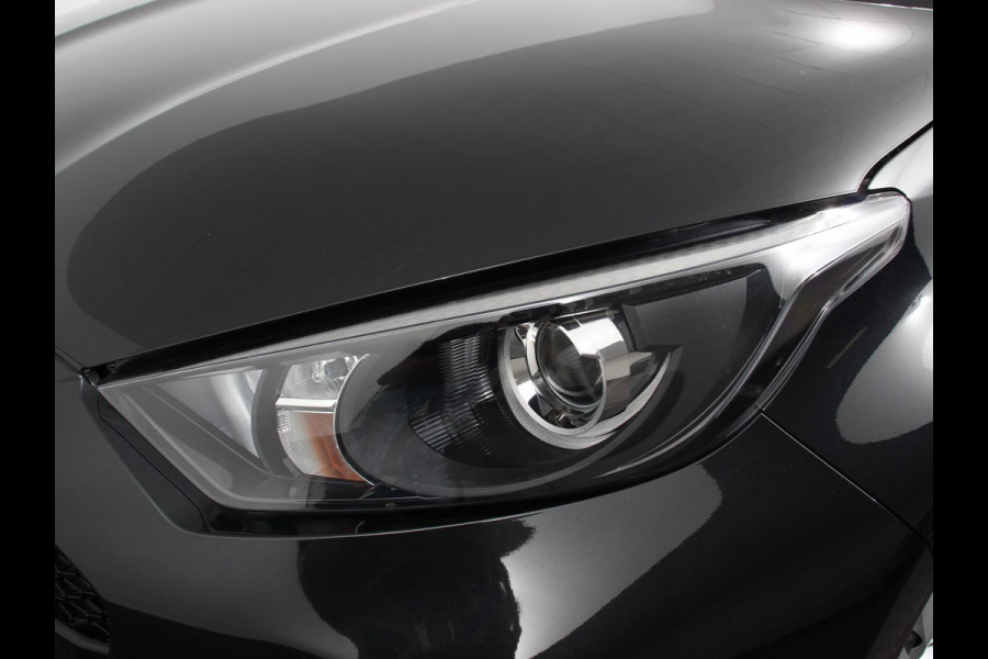 Mazda 2 Hybrid 1.5 Automaat Prime-line Airco Adaptieve cruise control Achteruitrijcamera Lane assist Radio Navigatie Apple Carplay/Android auto