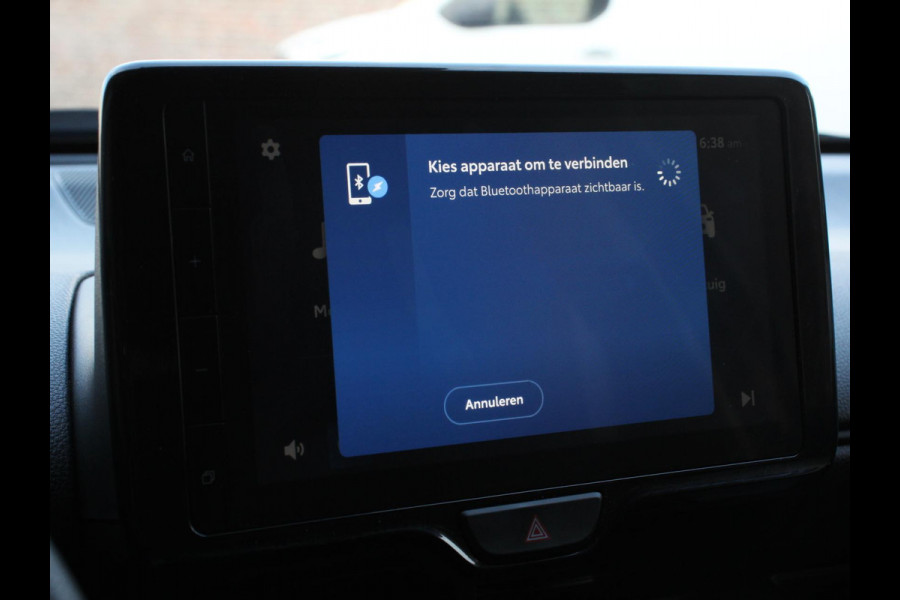 Mazda 2 Hybrid 1.5 Automaat Prime-line Airco Adaptieve cruise control Achteruitrijcamera Lane assist Radio Navigatie Apple Carplay/Android auto
