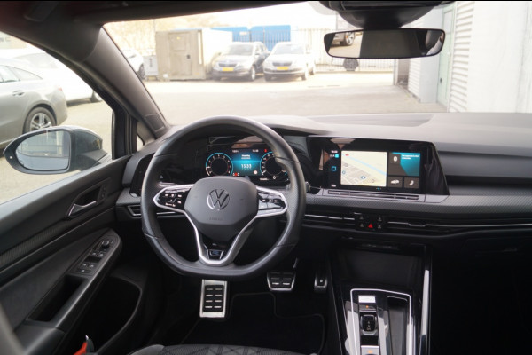 Volkswagen Golf 1.5 eTSI 130pk DSG R-Line -LED-ECC-NAVI-
