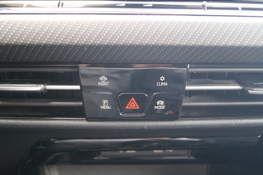 Volkswagen Golf 1.5 eTSI 130pk DSG R-Line -LED-ECC-NAVI-