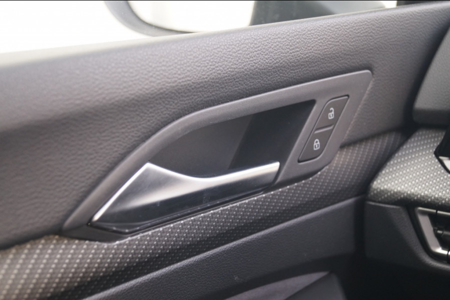 Volkswagen Golf 1.5 eTSI 130pk DSG R-Line -LED-ECC-NAVI-