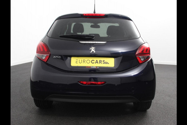 Peugeot 208 1.2 PureTech 110pk Automaat Allure Cruise control Parkeersensoren achter LED Navigatie Climate Control Extra Getint glas Lichtmetalen Velgen