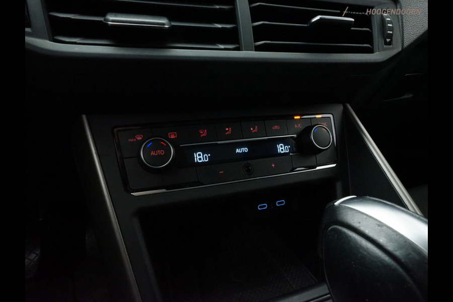 Volkswagen Polo 1.0 TSI DSG Comfortline Business Luxe (ADAPTIVE,PARKEERSENSOREN,NAVIGATIE,APPLE CARPLAY,LM-VELGEN,TOPCONDITIE)