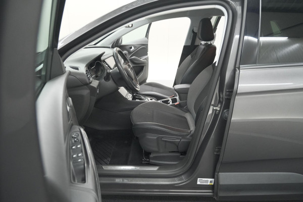Opel Grandland X Turbo 130 EAT8 Innovation | Trekhaak | Dodehoekdetectie | Apple Carplay | Pack Winter
