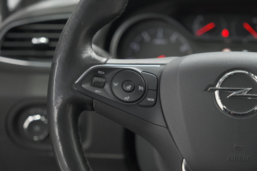 Opel Grandland X Turbo 130 EAT8 Innovation | Trekhaak | Dodehoekdetectie | Apple Carplay | Pack Winter