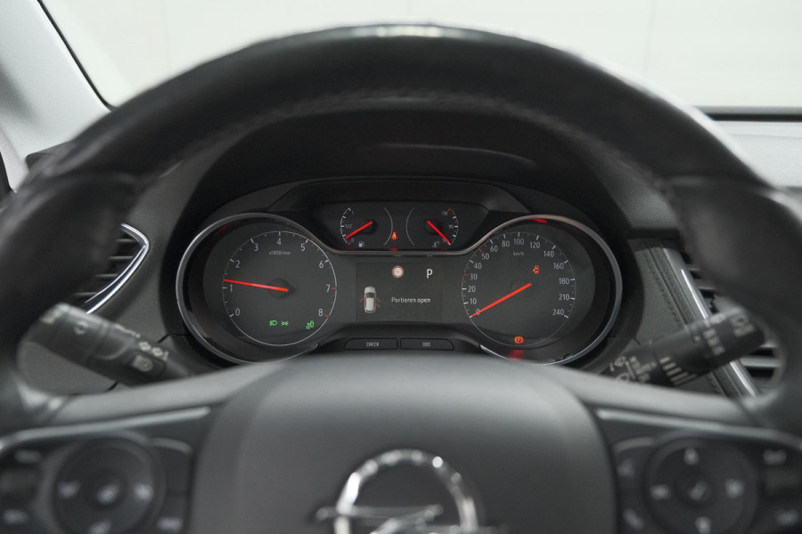 Opel Grandland X Turbo 130 EAT8 Innovation | Trekhaak | Dodehoekdetectie | Apple Carplay | Pack Winter