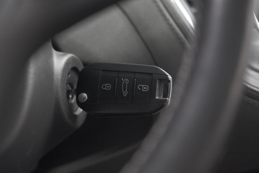 Opel Grandland X Turbo 130 EAT8 Innovation | Trekhaak | Dodehoekdetectie | Apple Carplay | Pack Winter