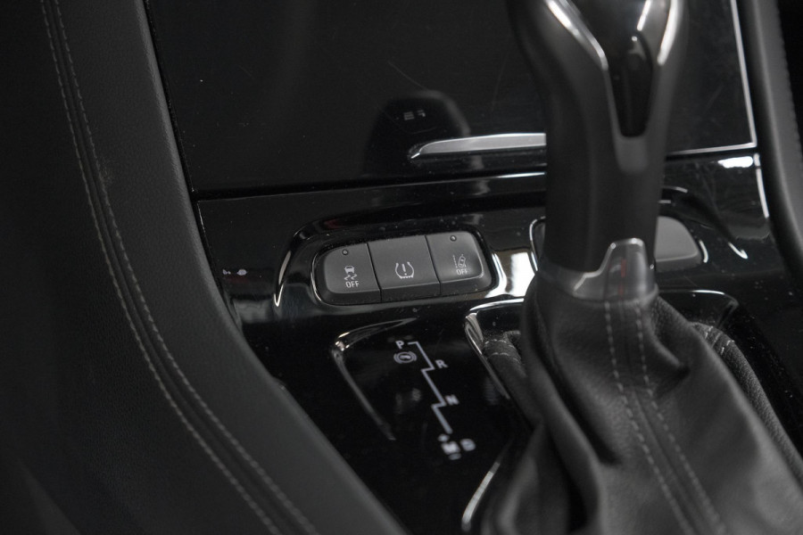 Opel Grandland X Turbo 130 EAT8 Innovation | Trekhaak | Dodehoekdetectie | Apple Carplay | Pack Winter