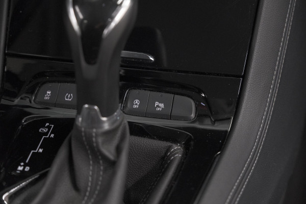 Opel Grandland X Turbo 130 EAT8 Innovation | Trekhaak | Dodehoekdetectie | Apple Carplay | Pack Winter